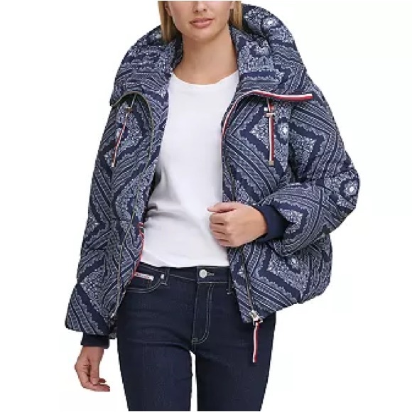 TOMMY HILFIGER Bandana-Print Puffer Jacket  - Size S - NWoT - RARE! - Picture 3 of 3